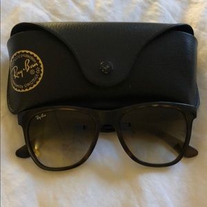 Rayban wayfarer sunglasses